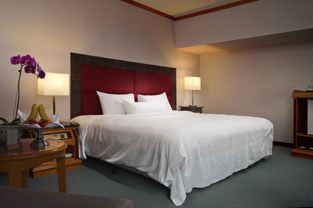 The Howard Plaza Hotel Καοσιούνγκ Εξωτερικό φωτογραφία A guest room at the hotel